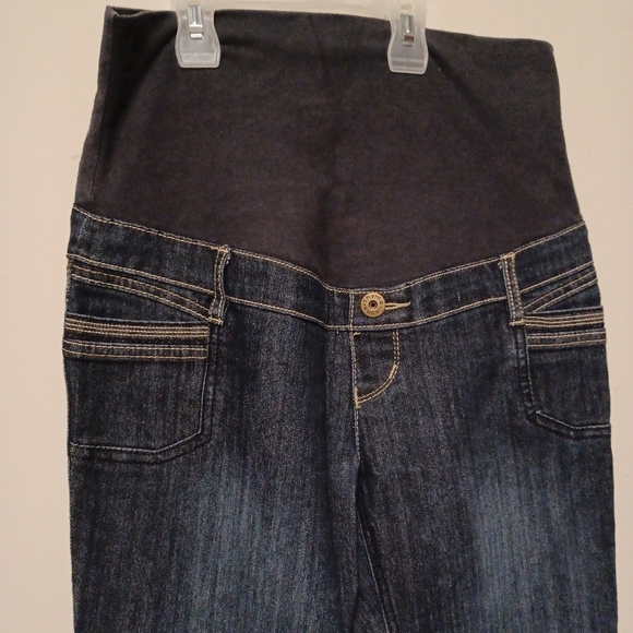 Thyme Maternity jeans medium size very stretchy comfortable denim flare pants - Picture 2 of 8